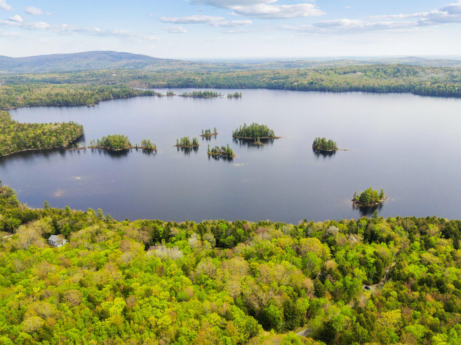 208 Main Road Chesterville ME 04938