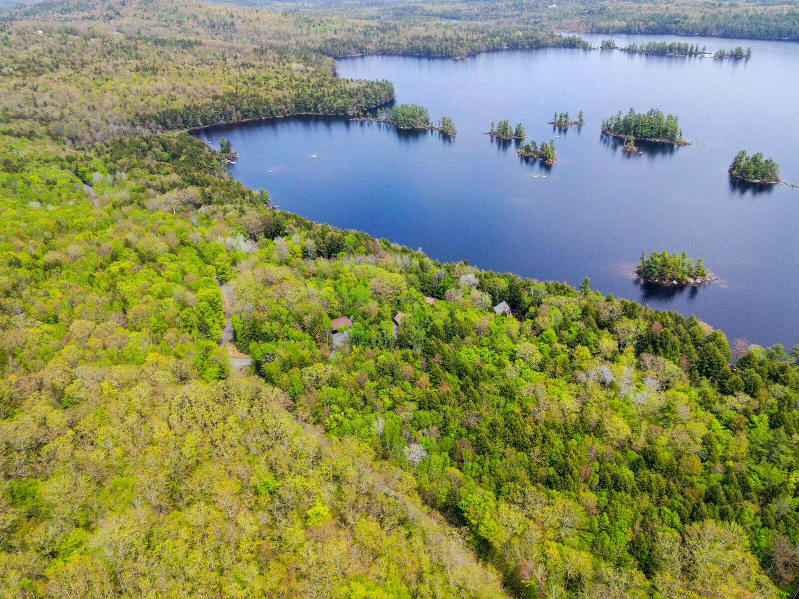 208 Main Road Chesterville ME 04938