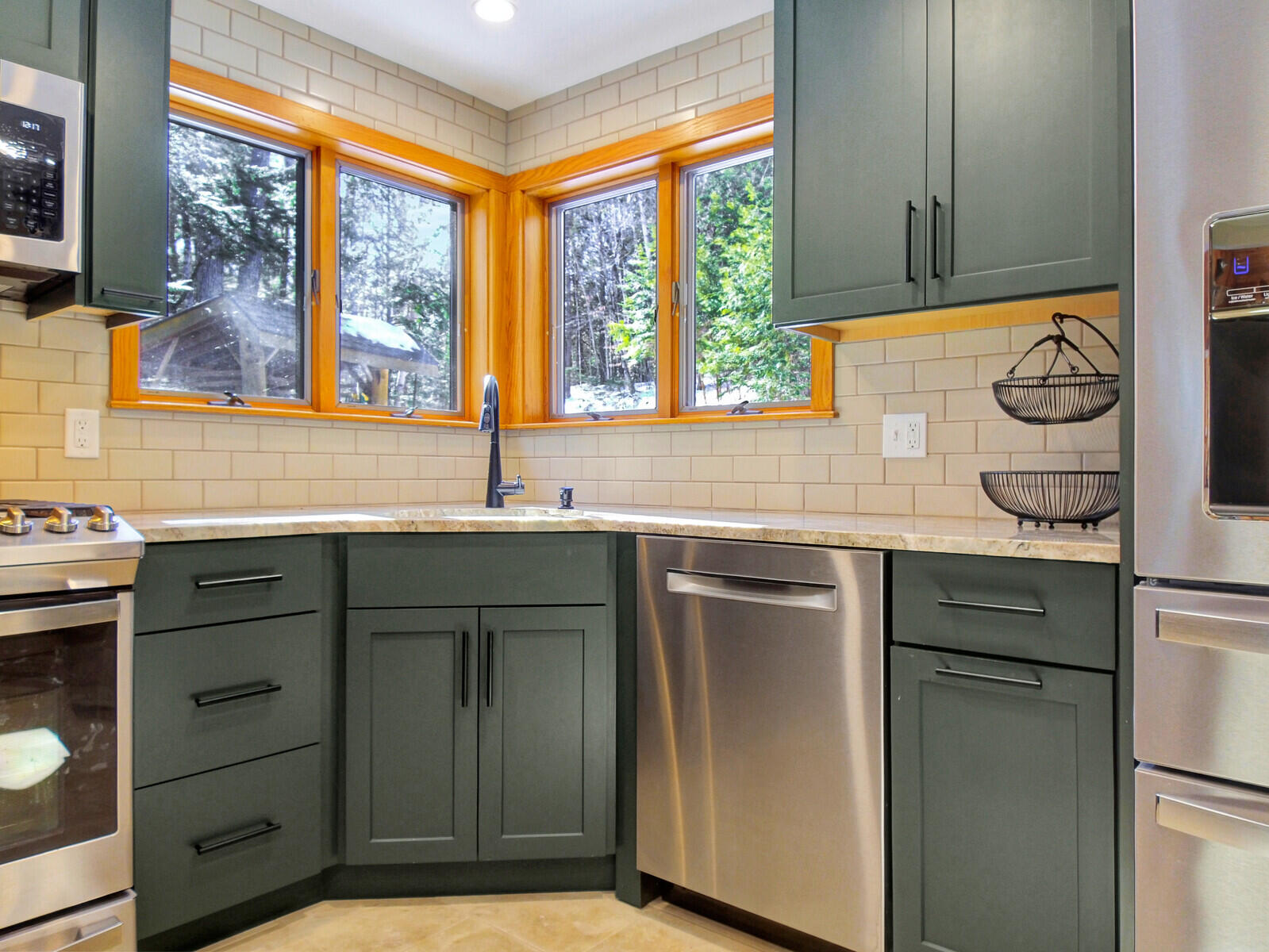 208 Main Road Chesterville ME 04938