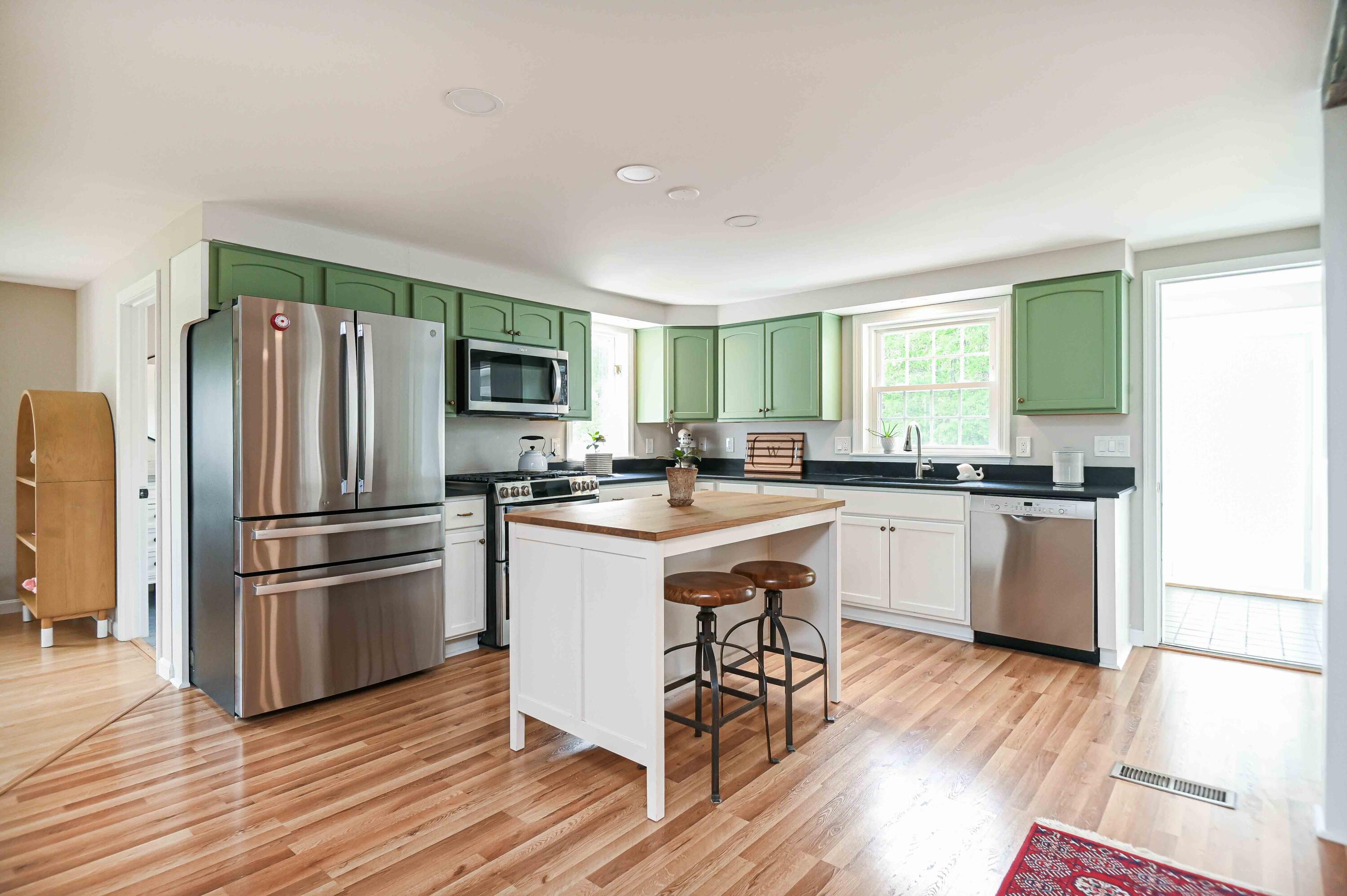 30 Saltwater Drive York ME 03909