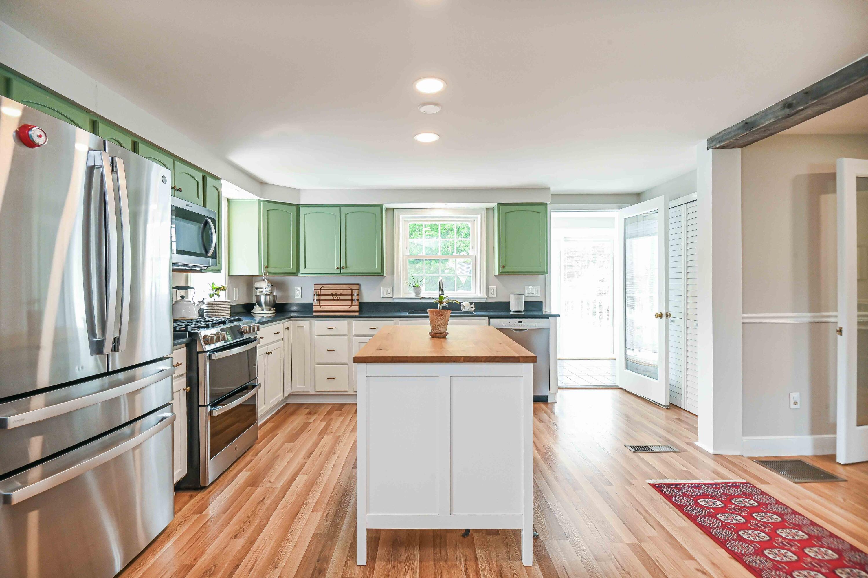 30 Saltwater Drive York ME 03909