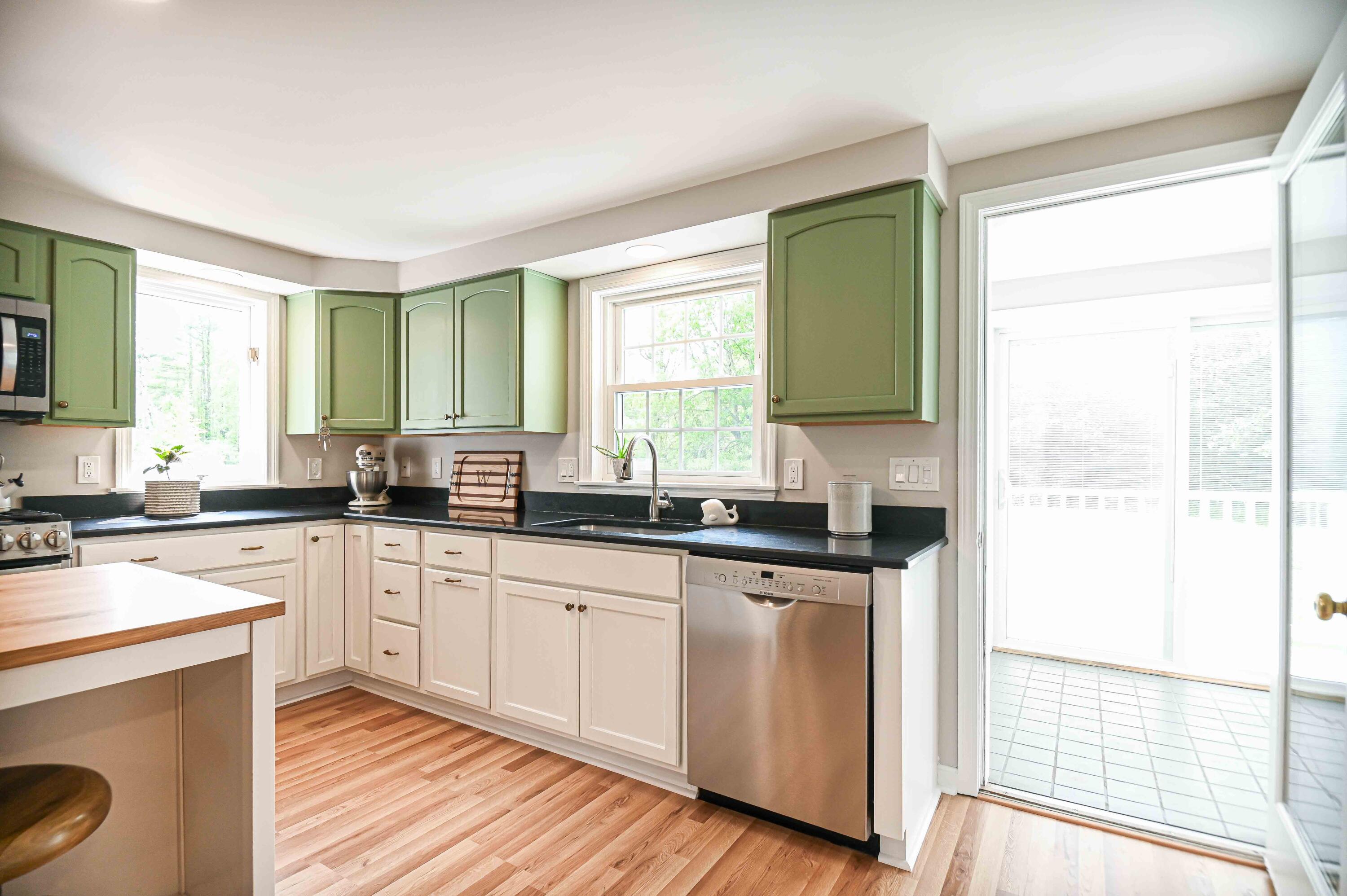 30 Saltwater Drive York ME 03909