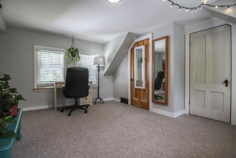 37 Chadbourne Road Standish ME 04084