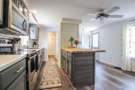 37 Chadbourne Road Standish ME 04084