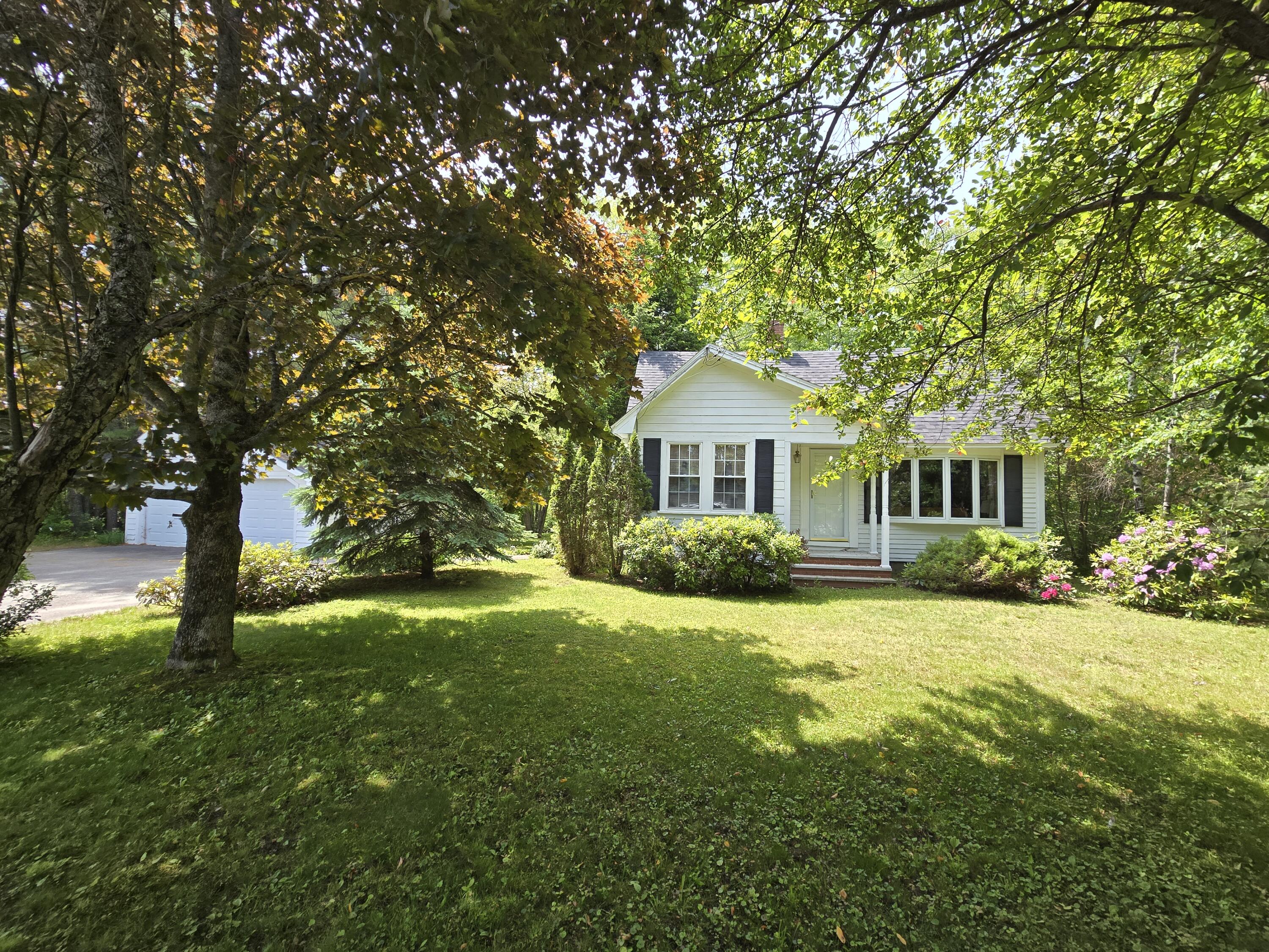 142 Military Road Greenbush ME 04418