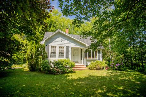 142 Military Road Greenbush ME 04418