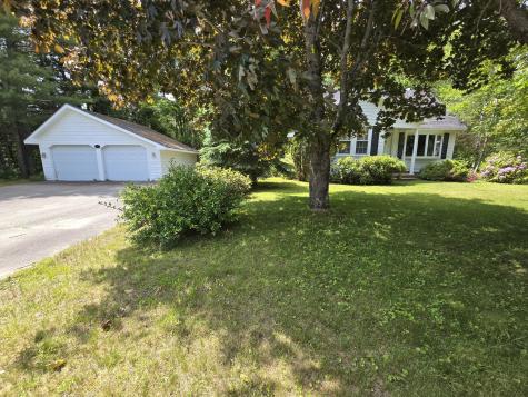 142 Military Road Greenbush ME 04418