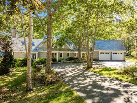 394 Hathorne Point Road Cushing ME 04563