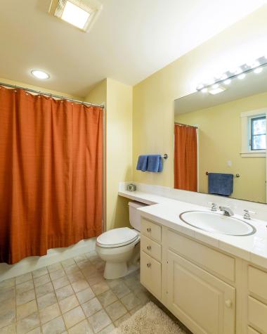 394 Hathorne Point Road Cushing ME 04563