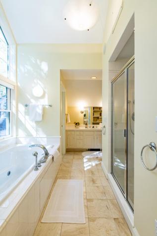 394 Hathorne Point Road Cushing ME 04563