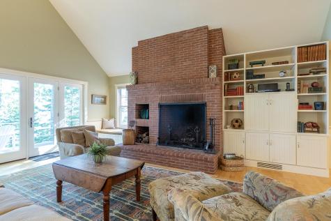 394 Hathorne Point Road Cushing ME 04563