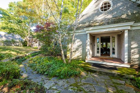 394 Hathorne Point Road Cushing ME 04563