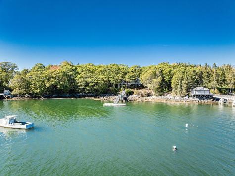 394 Hathorne Point Road Cushing ME 04563