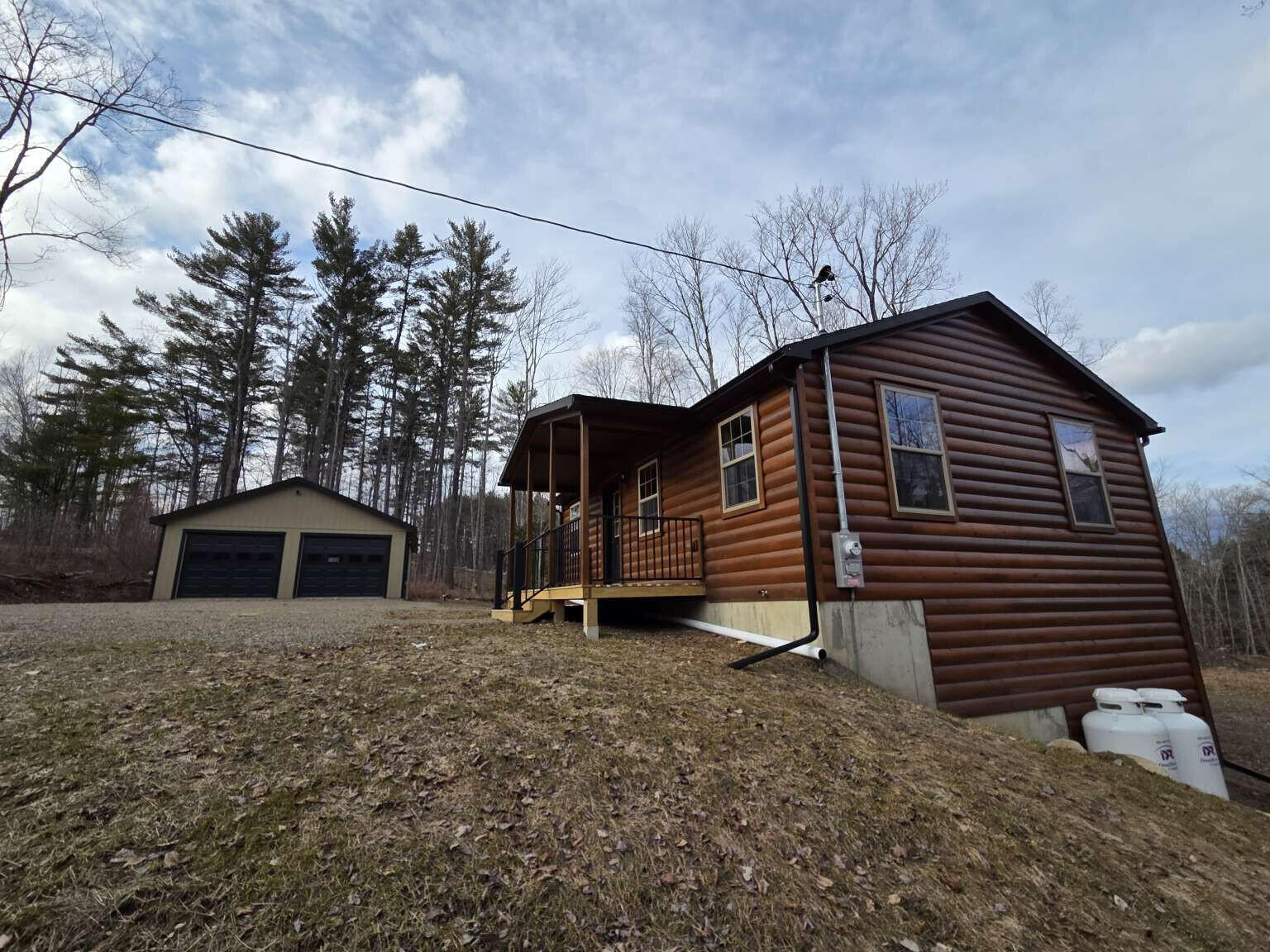 16 Oldham Saint Albans ME 04971