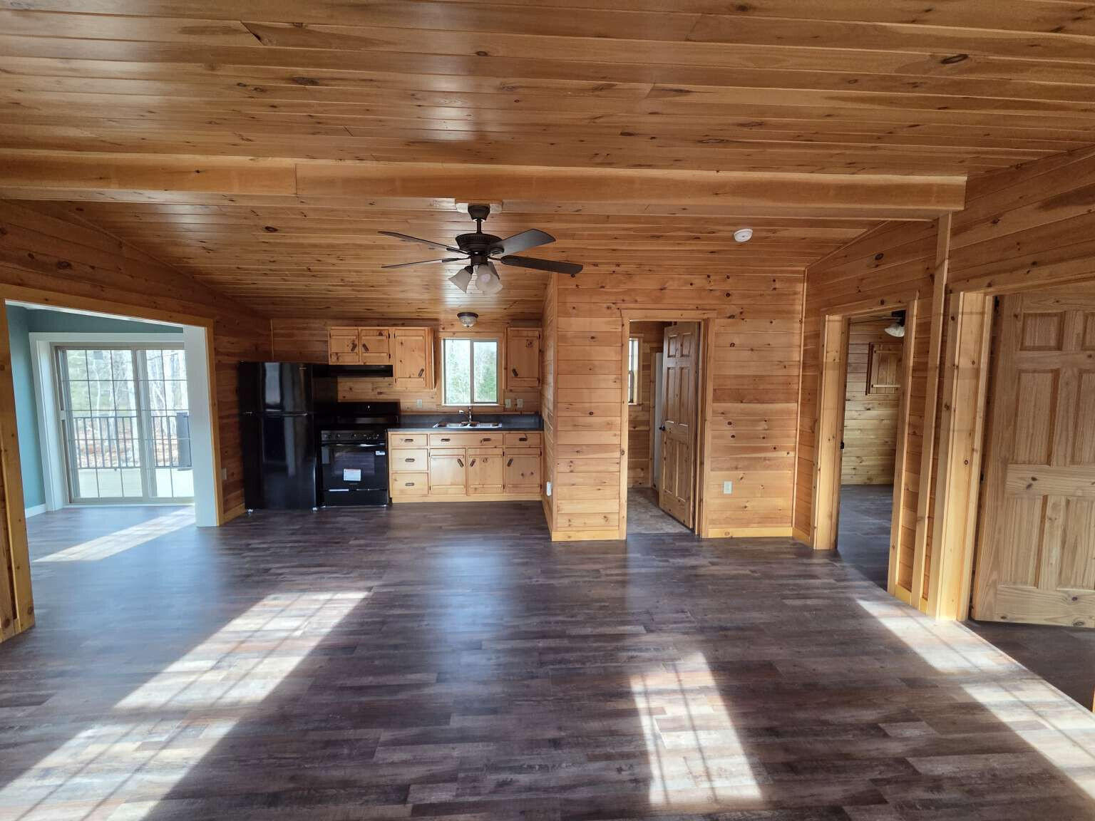 16 Oldham Saint Albans ME 04971