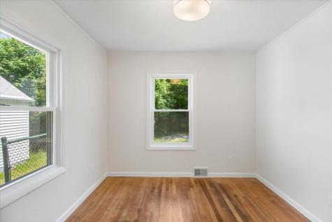 26 1st Street Lewiston ME 04240