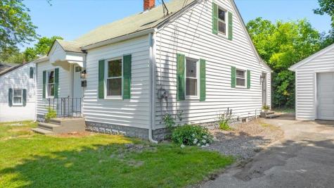 26 1st Street Lewiston ME 04240