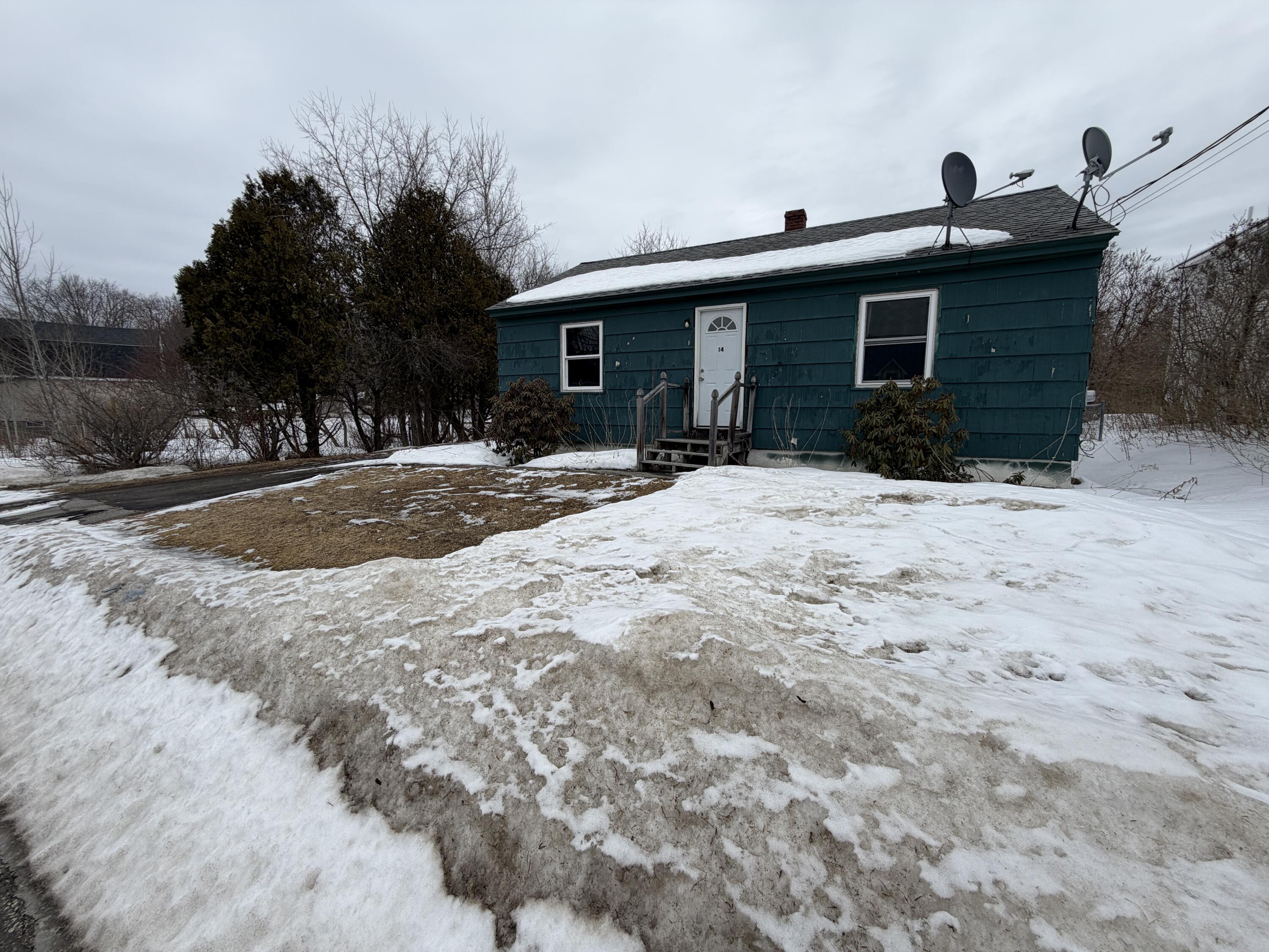 14 Day Road Brewer ME 04412