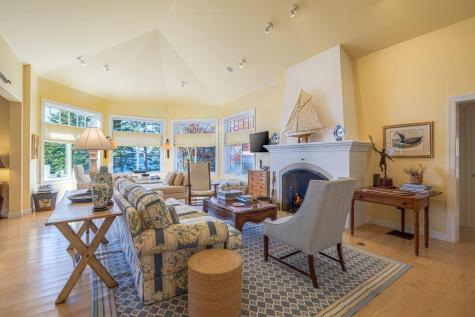 75 Old Cove Lane Brooklin ME 04616