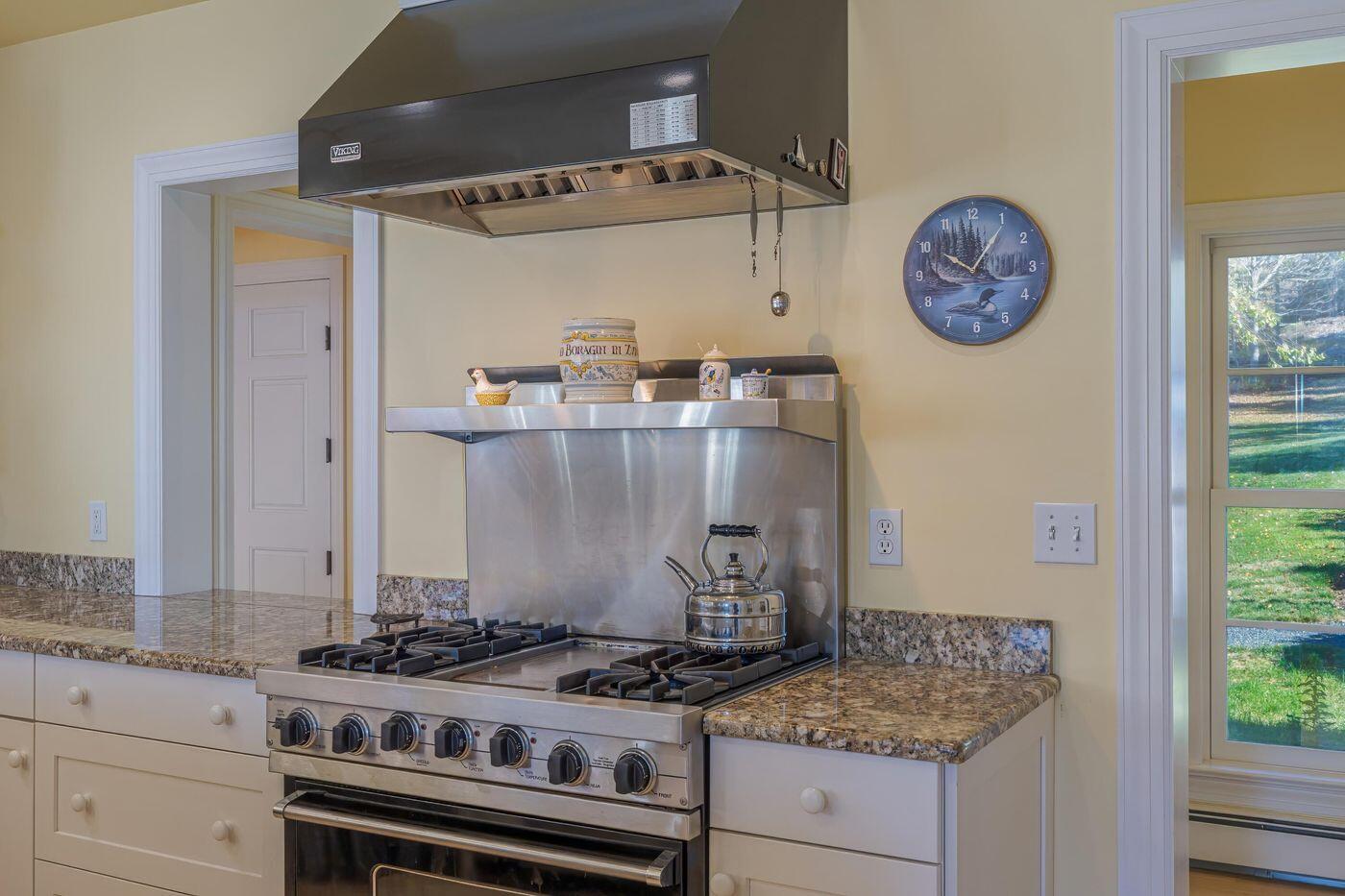 75 Old Cove Lane Brooklin ME 04616