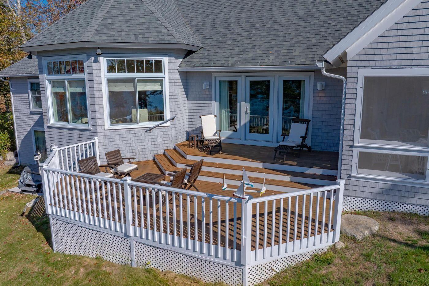 75 Old Cove Lane Brooklin ME 04616