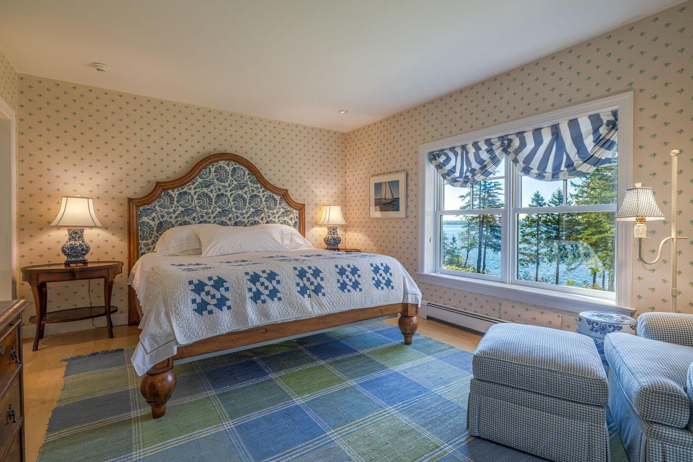 75 Old Cove Lane Brooklin ME 04616