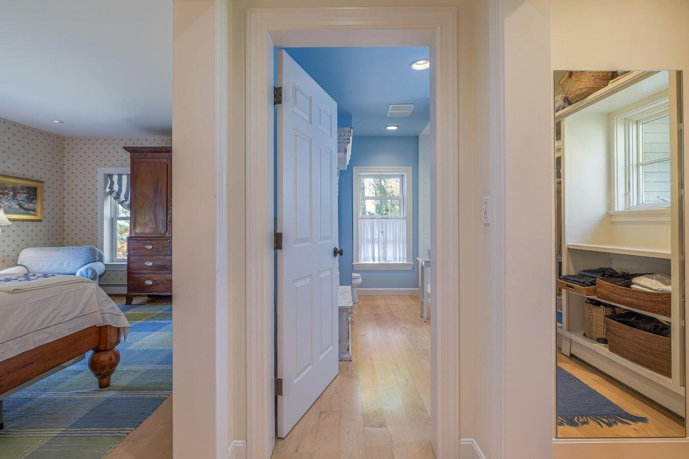 75 Old Cove Lane Brooklin ME 04616