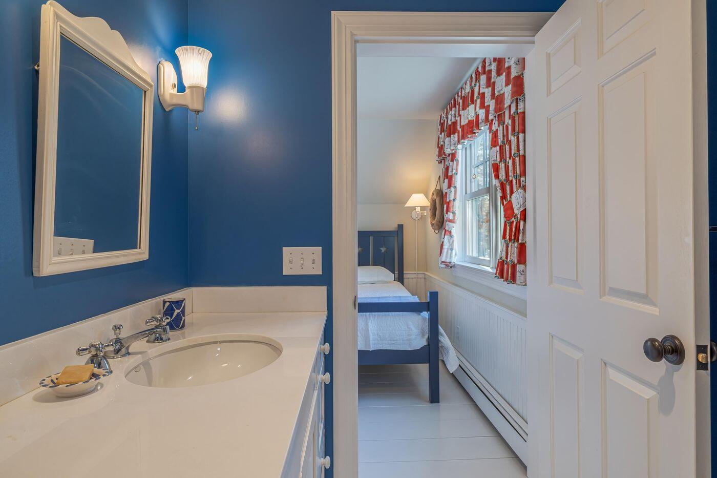 75 Old Cove Lane Brooklin ME 04616