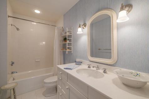 75 Old Cove Lane Brooklin ME 04616