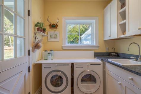 75 Old Cove Lane Brooklin ME 04616