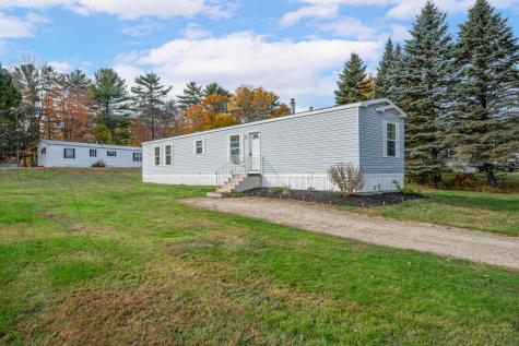 30 North Street Mechanic Falls ME 04256