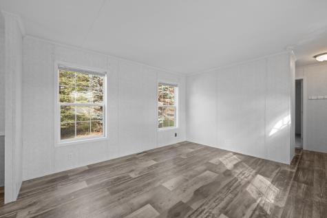 30 North Street Mechanic Falls ME 04256