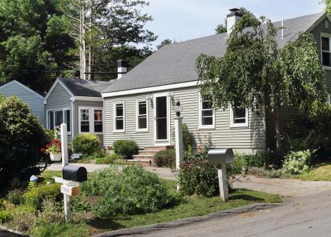 23 Amerescoggin Road Falmouth ME 04105