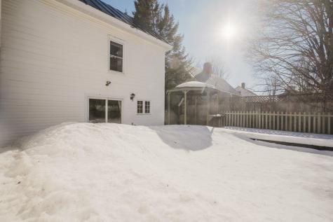 18 Maple Street Skowhegan ME 04976