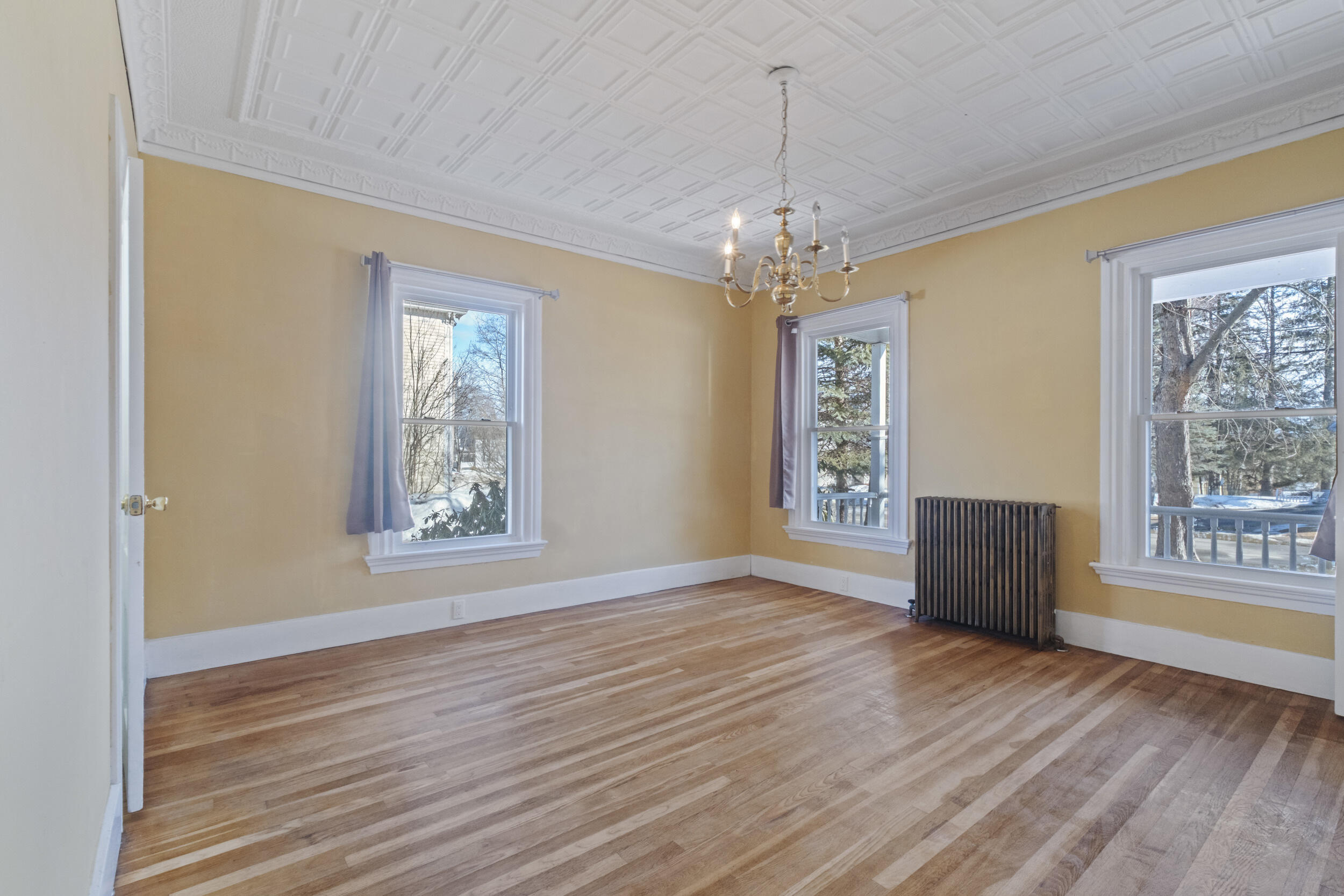 18 Maple Street Skowhegan ME 04976