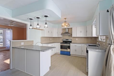 18 Maple Street Skowhegan ME 04976