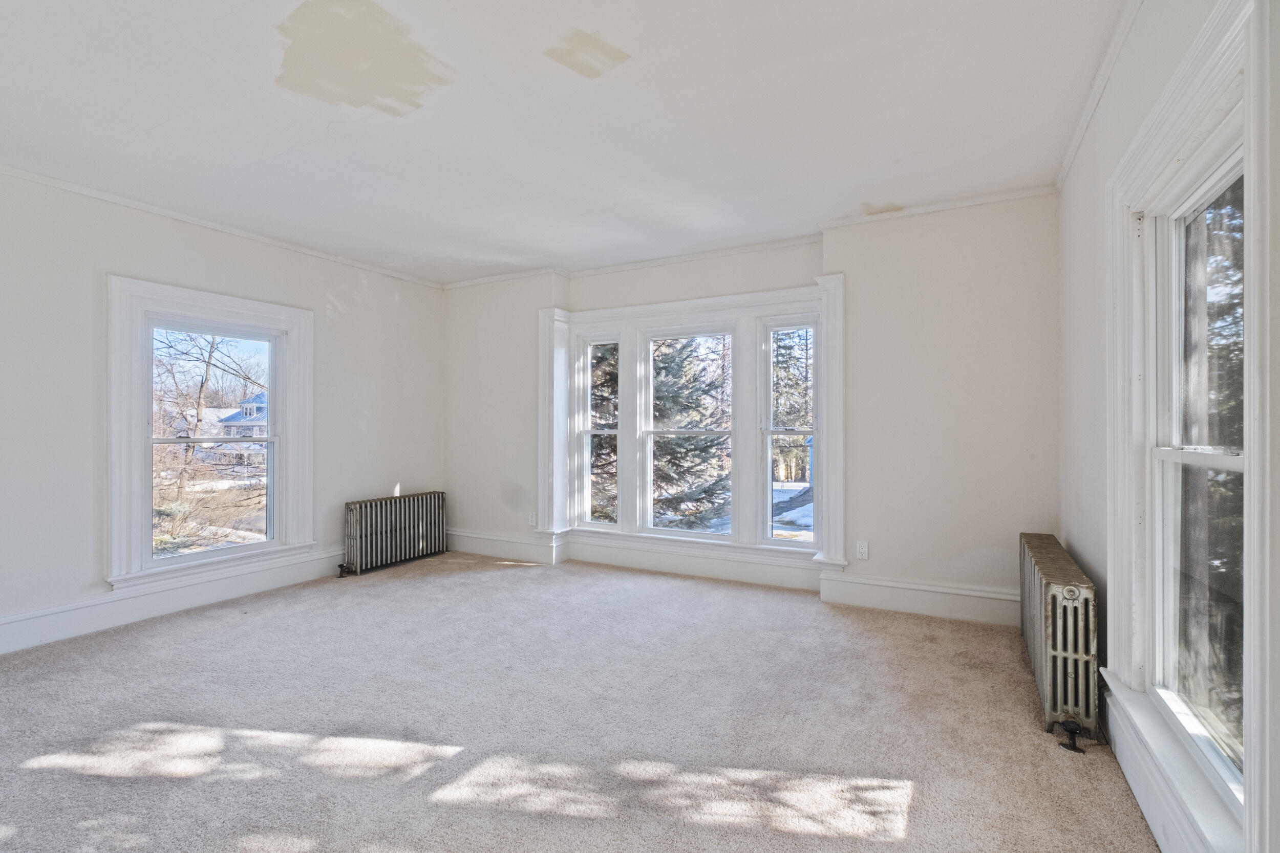 18 Maple Street Skowhegan ME 04976