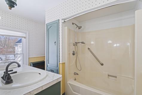 18 Maple Street Skowhegan ME 04976