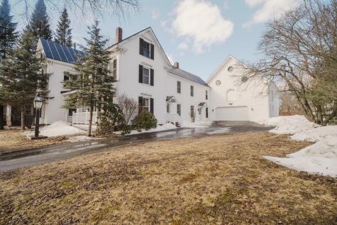 18 Maple Street Skowhegan ME 04976