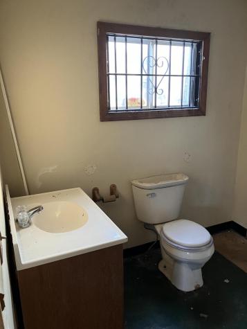 307 Main Street Baileyville ME 04694