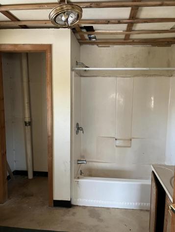 307 Main Street Baileyville ME 04694