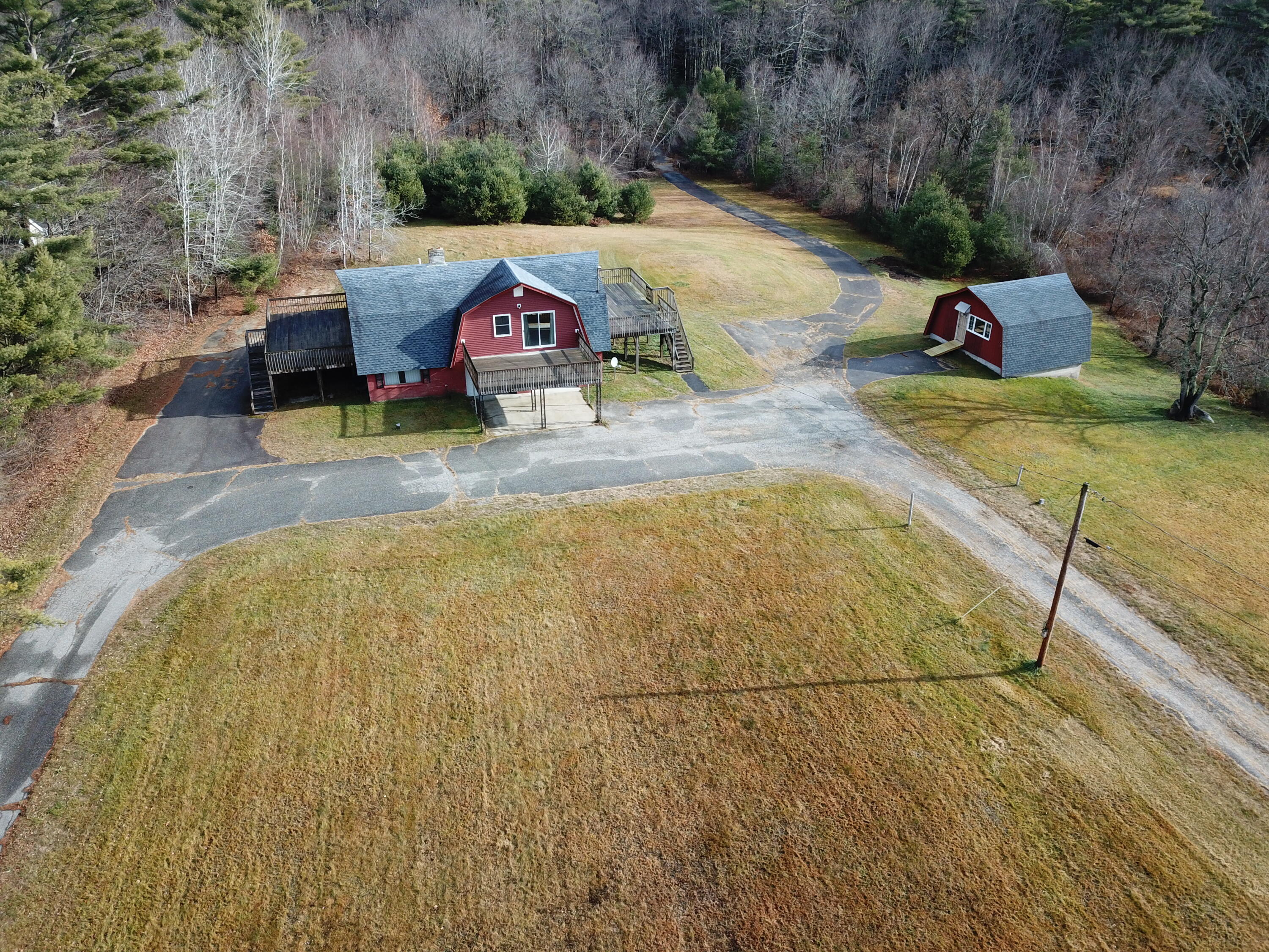 33 Martin Circle Waterboro ME 04087