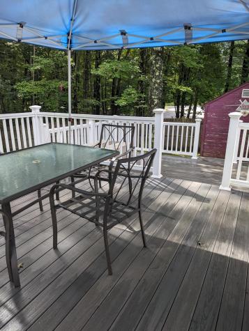 1271 Roosevelt Trail Raymond ME 04071