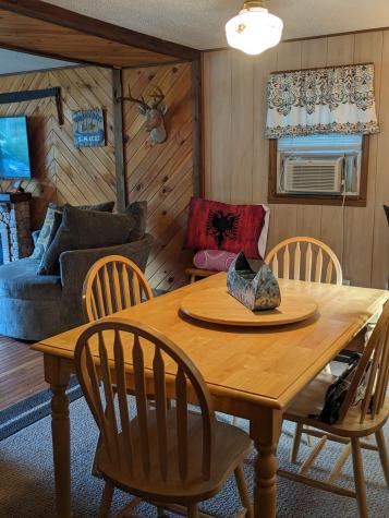 1271 Roosevelt Trail Raymond ME 04071