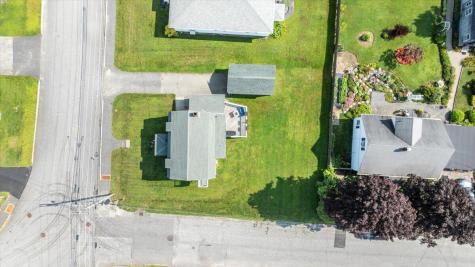 207 Farwell Street Lewiston ME 04240