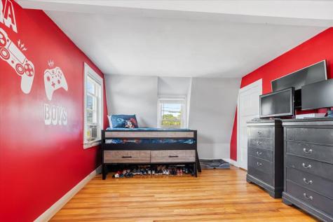 207 Farwell Street Lewiston ME 04240