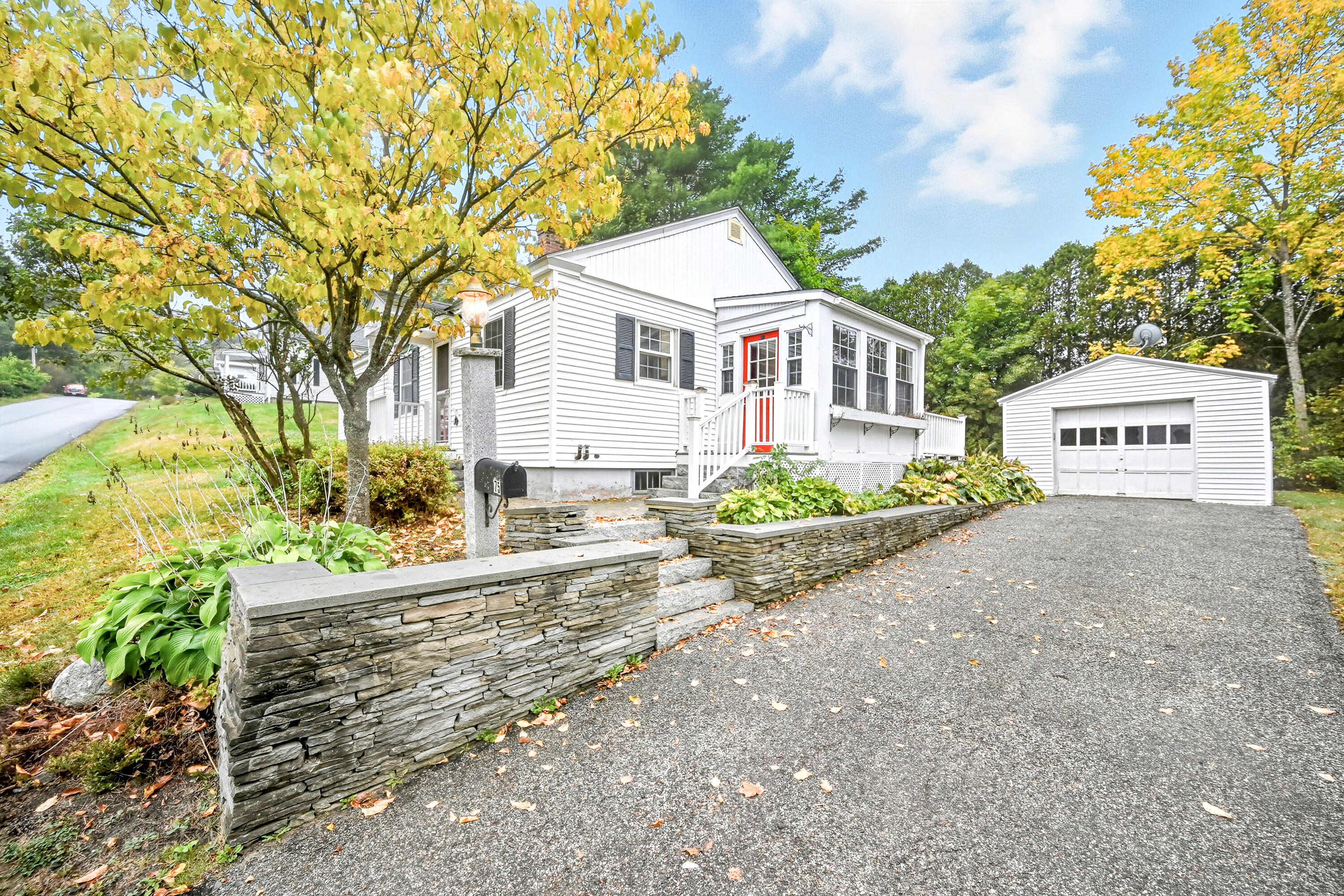 75 Mcnamara Street Lewiston ME 04240