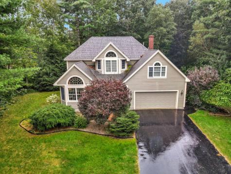 13 Baxter Lane Brunswick ME 04011