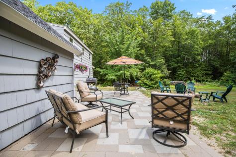 42 Pioneer Lane Standish ME 04084