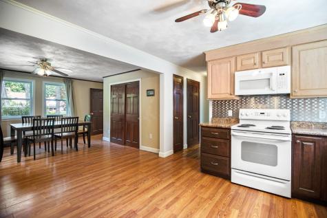 42 Pioneer Lane Standish ME 04084